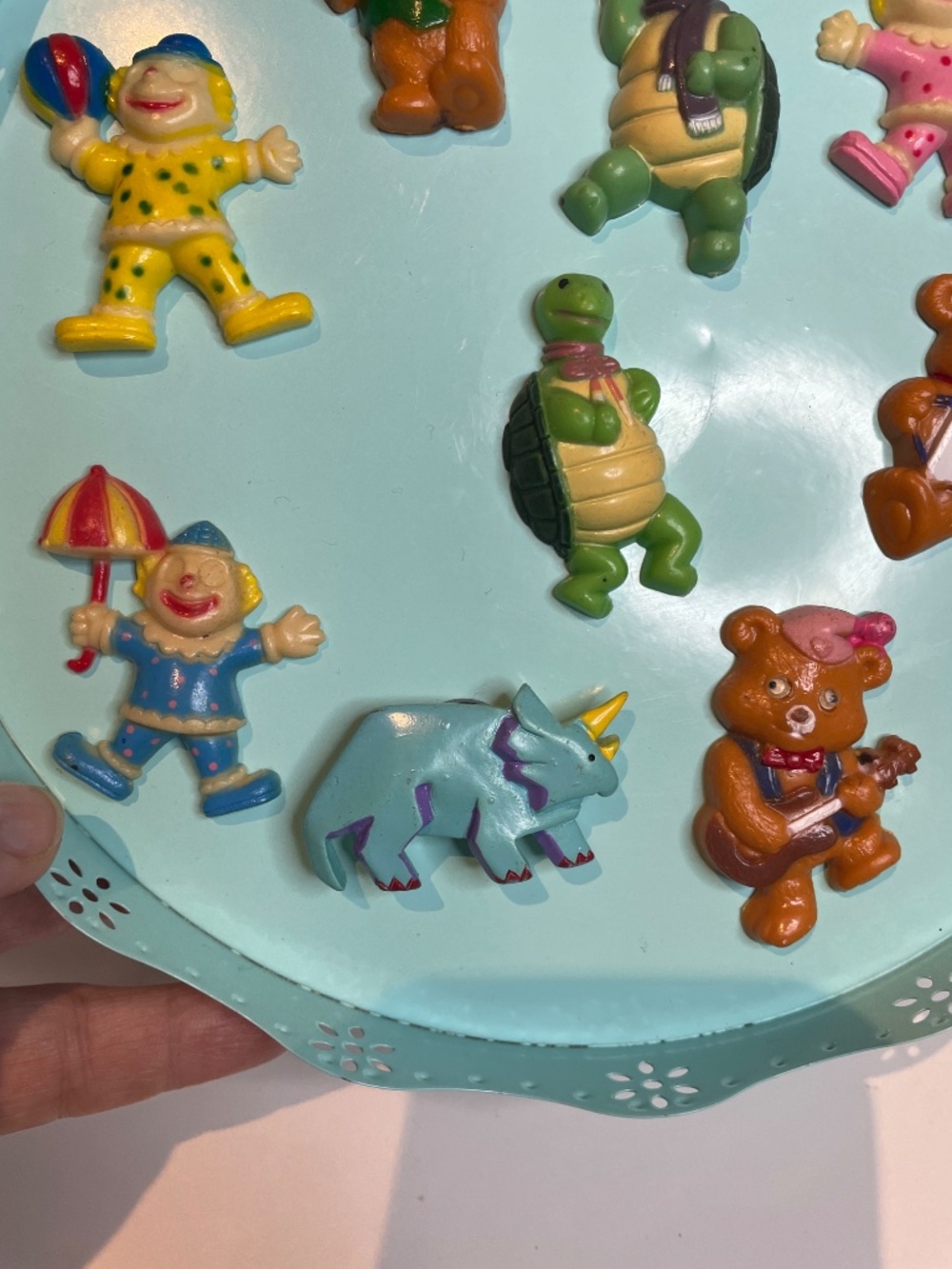 Vintage 80s teddy bear & clown refrigerator magnets - Picture 3 of 4